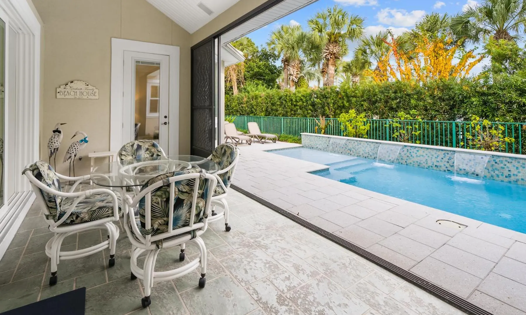 Das Beach Haus By Gulf Tide Vacation Rentals Destin Holiday home